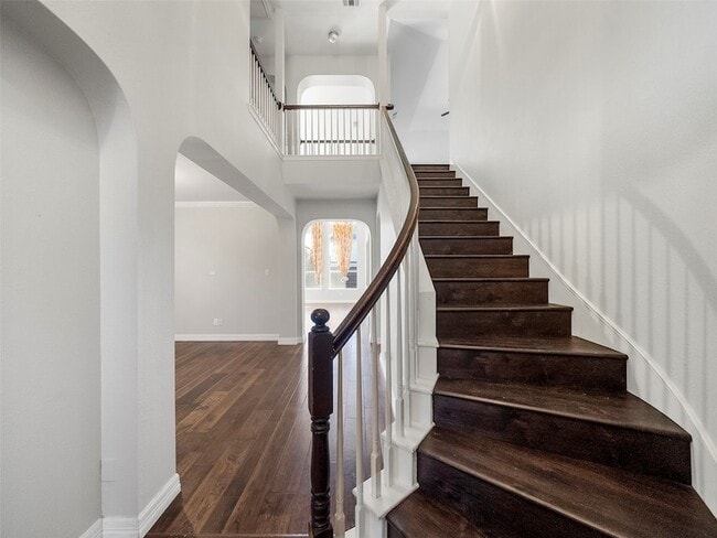 Photo - 9943 Red Cedar Dr