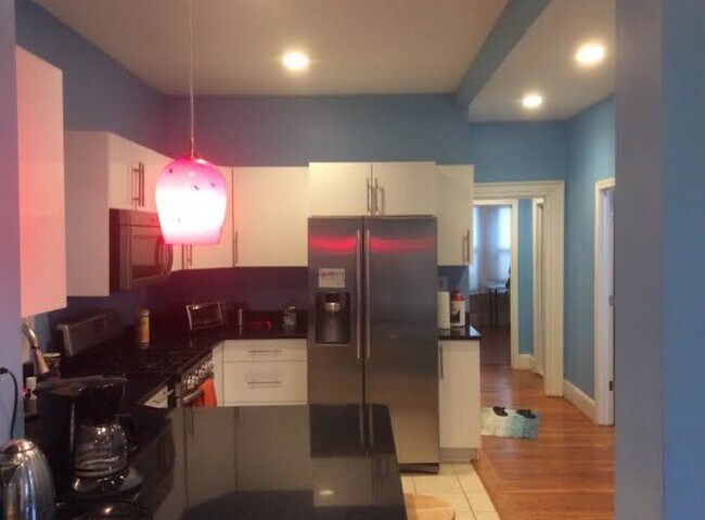 Photo - 39 Springfield St Apartments Unit 1