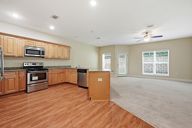 Photo - 503 Arbor Lake Dr