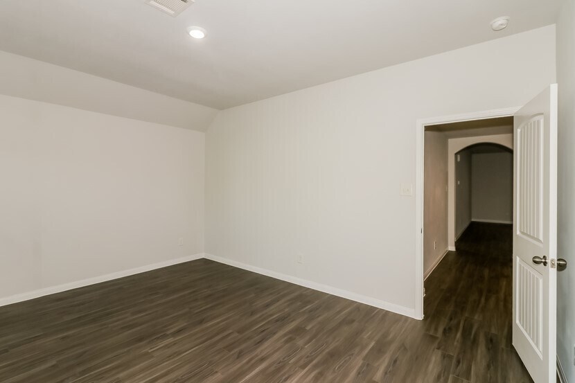 Photo - 5710 S Brenwood Dr