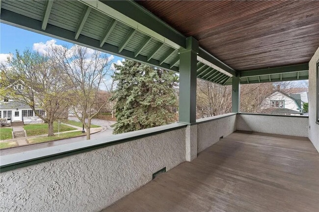 Photo - 2017 Laurel Avenue