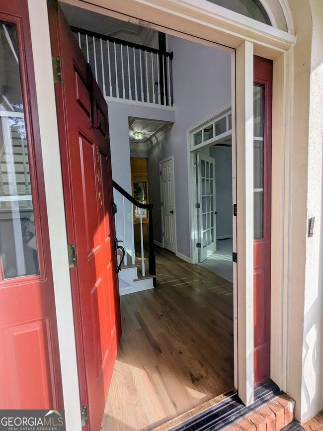 Photo - 305 Windsor Pl