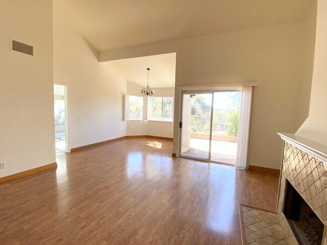 Photo - 3126 E Fox Run Way