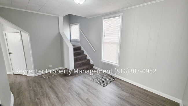 142 N Bellaire Ave