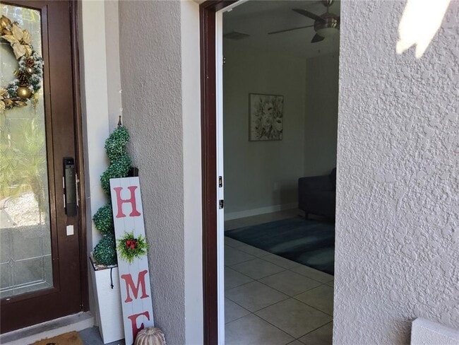 Photo - 160 Taft Dr Unit B