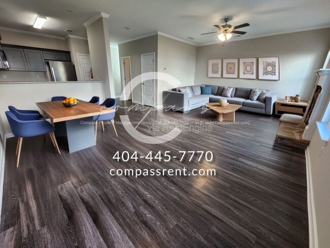Photo - 105 Squarewood Ln NW