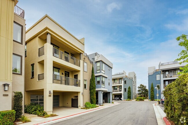 Building Photo - Lighthouse Community 4 Bedroom Home - Ocea...