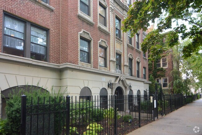 Building Photo - 1742 N Humboldt Blvd Rental