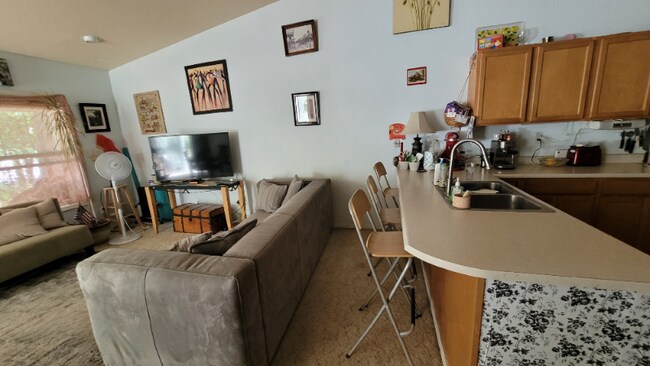 Photo - 1021A Park Ave