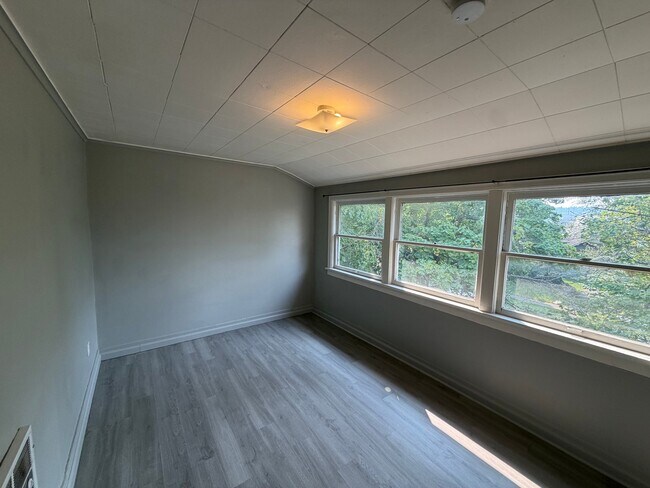Photo - 1102 W Sharp Ave Unit 3