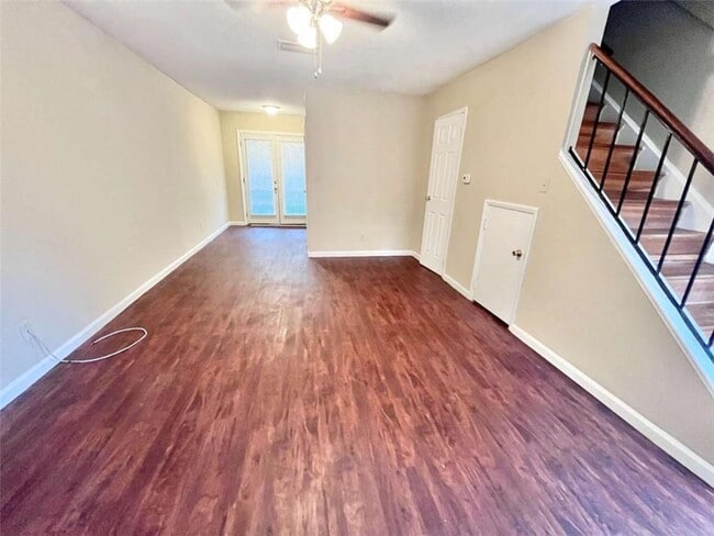 Photo - 100 Chalfont Dr