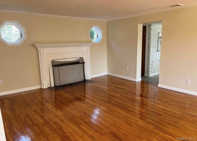 Photo - 1539 Park Ave