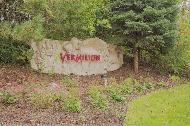 Photo - 3625 Vermilion Court North