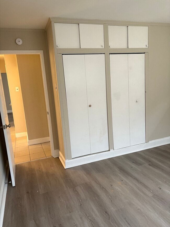 Photo - 9835 Duke Dr