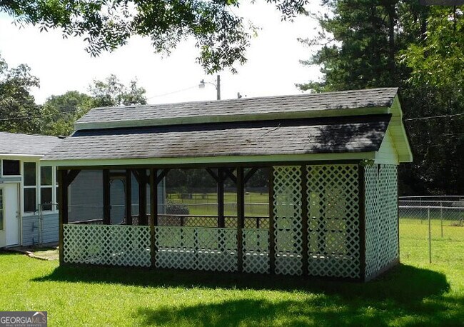 Photo - 234 Lowery Rd