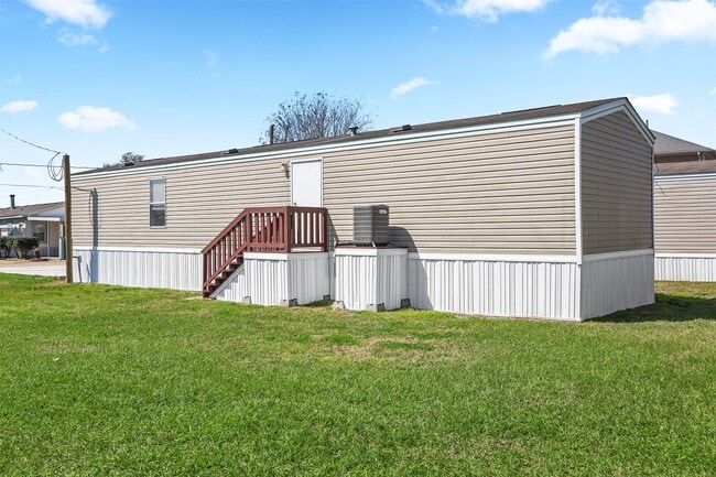 Photo - 3031 Bay Oaks Harbor Dr