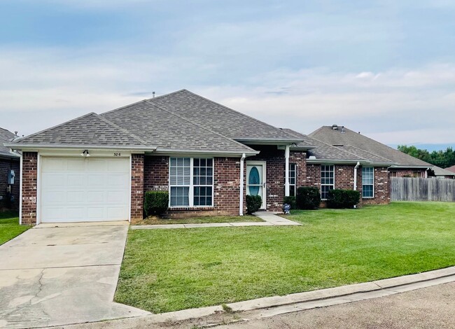 3 bed, 2 bath Home for Rent in Pearl! - 3 bed, 2 bath Home for Rent in Pearl!