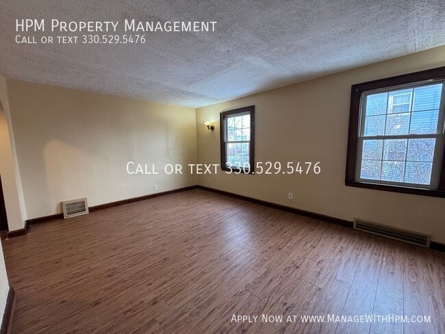 Photo - 3234 Arbor Rd SW