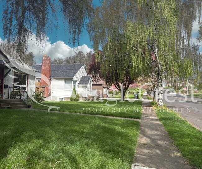 Photo - Spacious 3BR/2BA Home with Additional Living Space & Entertainer’s Backyard