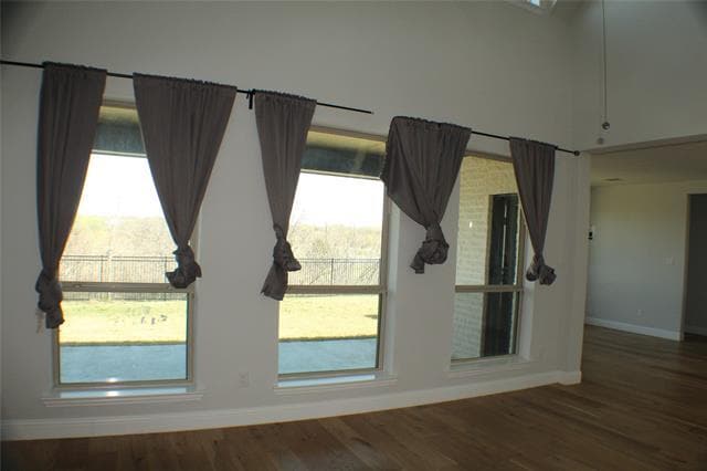 Photo - 5212 Shadetree St