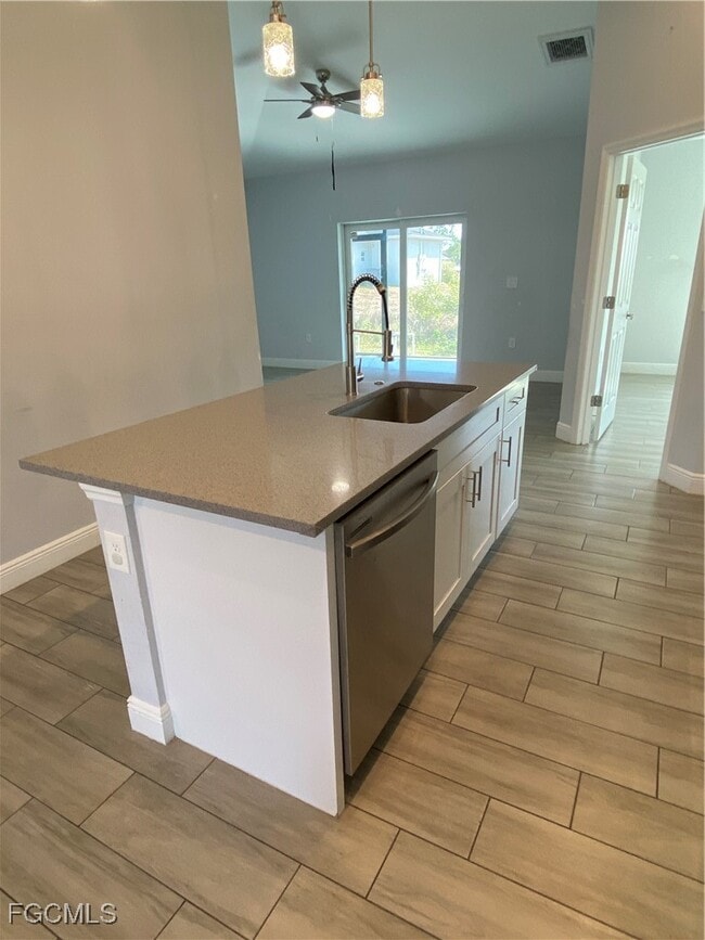 Photo - 2213 Hogan Dr