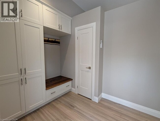 Photo - 1093 Gallagher Rd