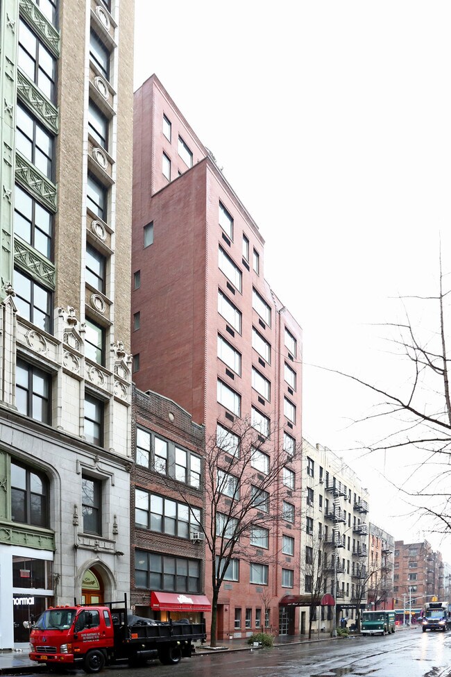 160 West 22nd Street Apartaments