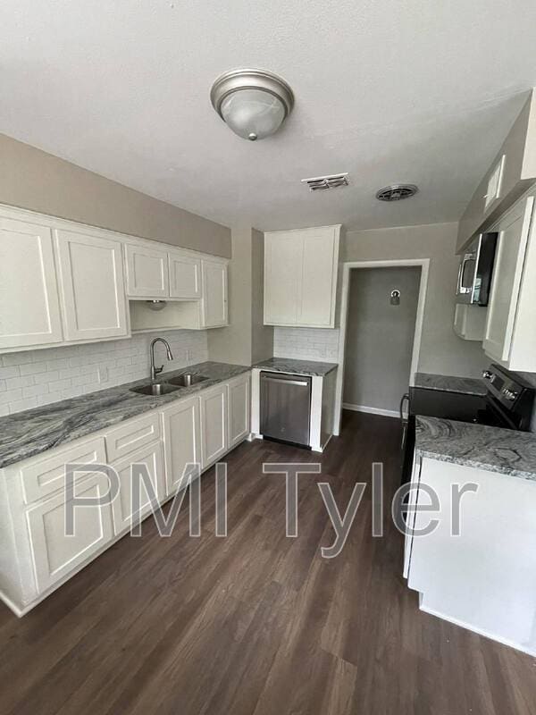 Photo - 2007 Bradshaw Dr