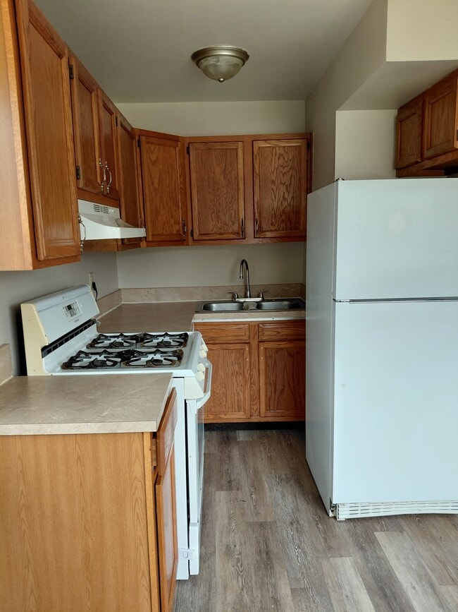 Photo - 2505 Stieber Ave