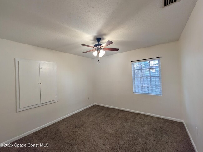 Photo - 198 Jackson St