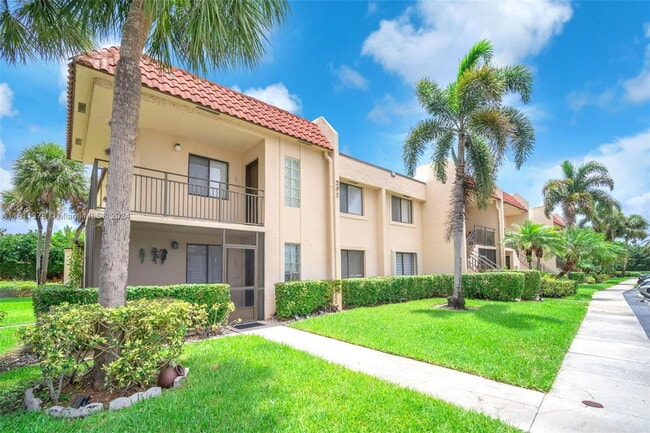 Photo - 16401 Blatt Blvd Condominio Unidad 201