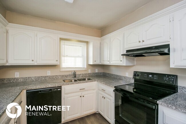 Photo - 1813 Ronald St