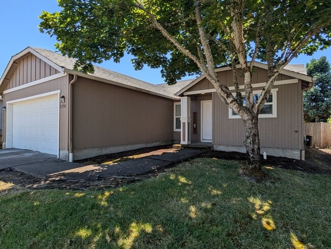 Building Photo - Nice 3-Bedroom, 2-Bath Home In The Thurston Area Of Springfield!