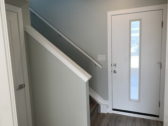 Photo - 6469-177A 177A Ave