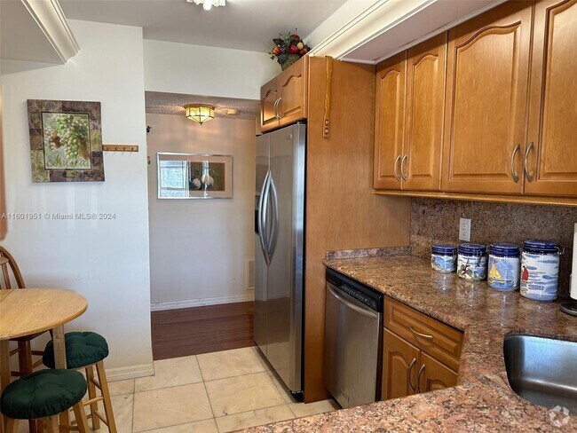 Building Photo - 501 Three Islands Boulevard Unit 303 Rental