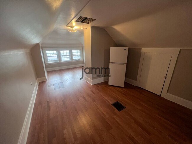 Photo - 2168 Rexwood Rd Unit #3