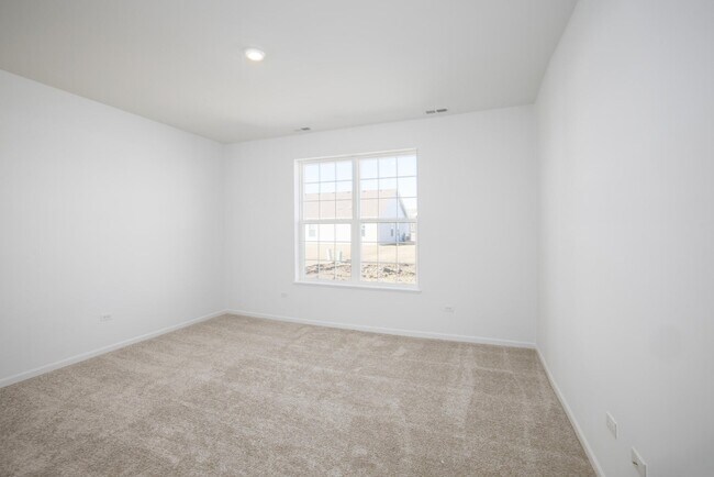 Photo - 6052 E 116th Pl