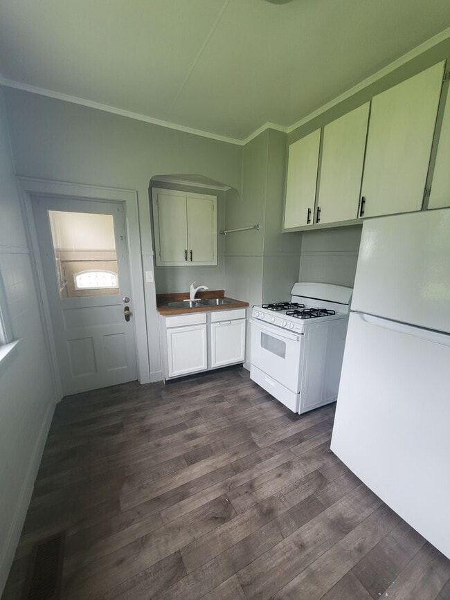 Photo - SL WEL1804 Unit 1804