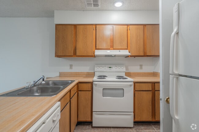 2BR, 2.5BA - 1219SF