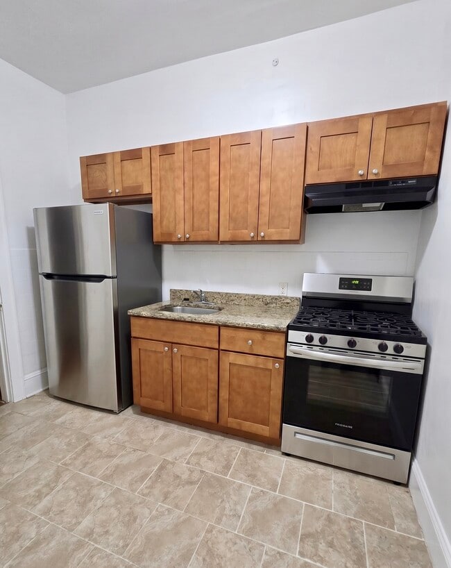 Photo - 1302 W Allegheny Ave Unit 2F