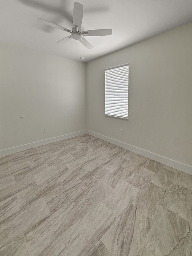 Photo - 3816 Ballard Rd