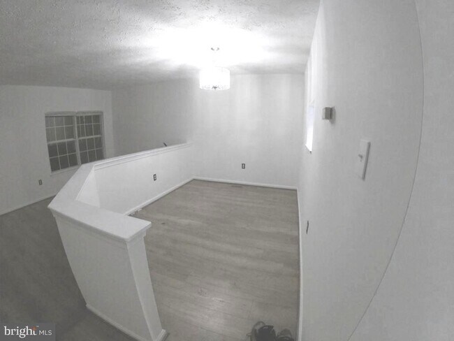 Photo - 2804 Pin Oak Ln