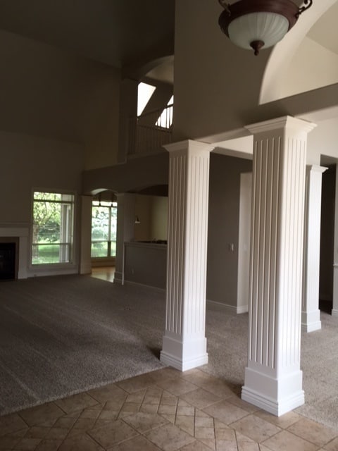 Photo - 576 E Riverchase Way Unit 576