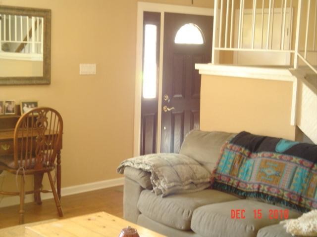 Photo - 10700 Hard Rock Rd