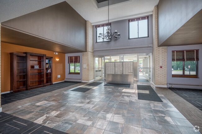 Interlachen Court