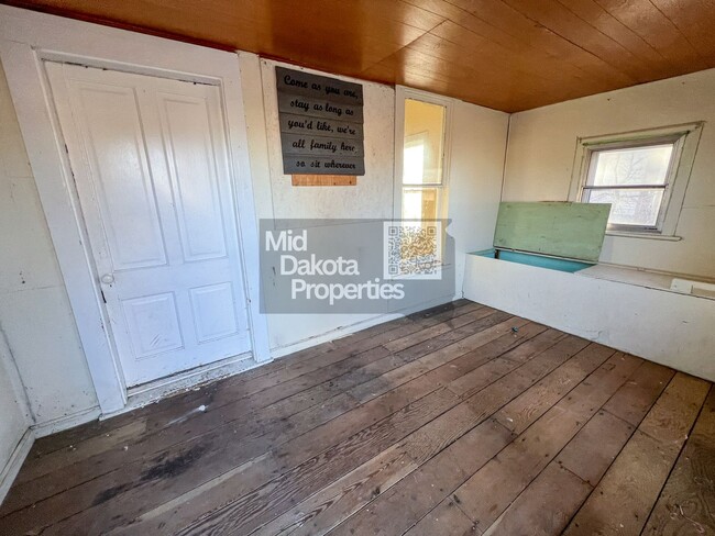 Photo - 515 E Hanson- 3 Bedroom House