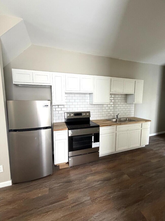 Photo - 6704-6706 Idaho Ave - 6706 Idaho 1F