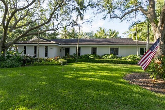 Building Photo - 7585 SW 163rd St Rental