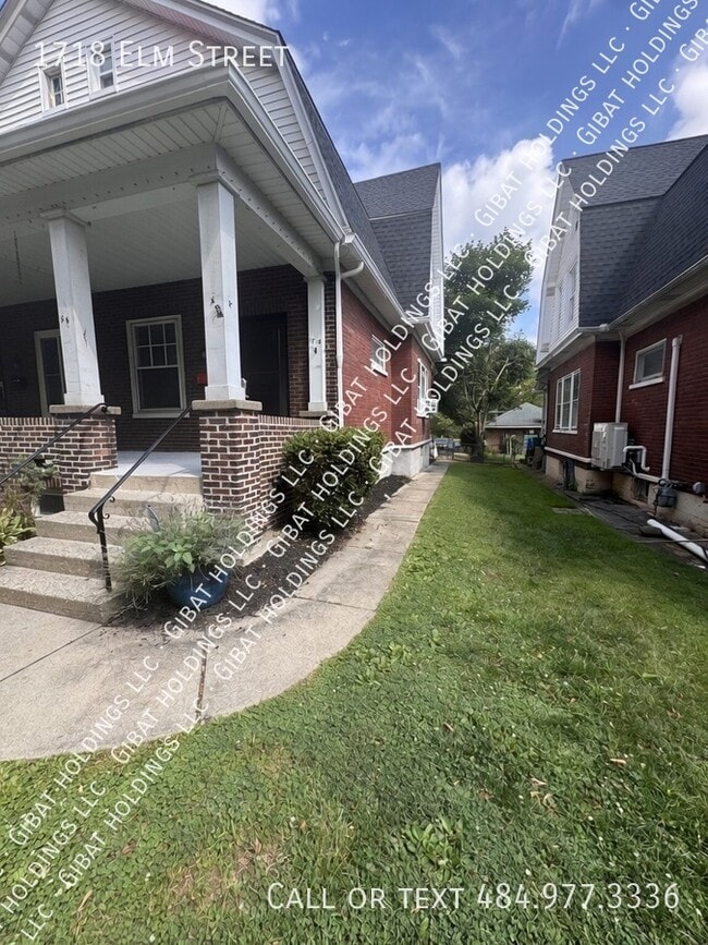 Photo - 1718 Elm St