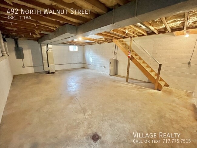 Photo - 492 N Walnut St